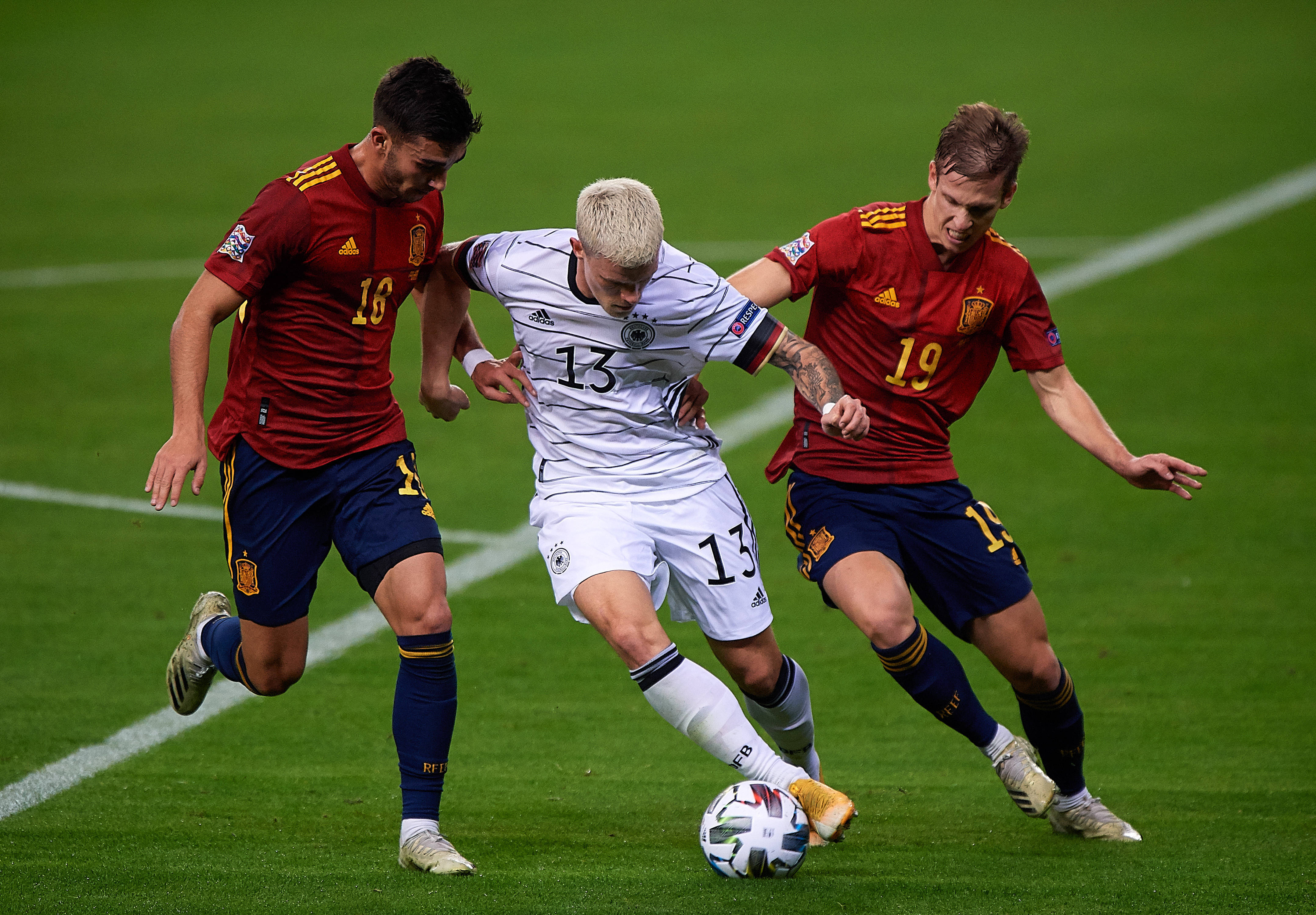 欧洲国家联赛悬念保持,球队实力较量激烈的简单介绍 欧洲国家联赛悬念保持,球队实力较量激烈的简单介绍