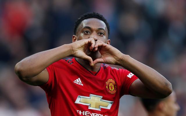 爱游戏APP-曼联客场胜沃特福德，获得宝贵联赛三分