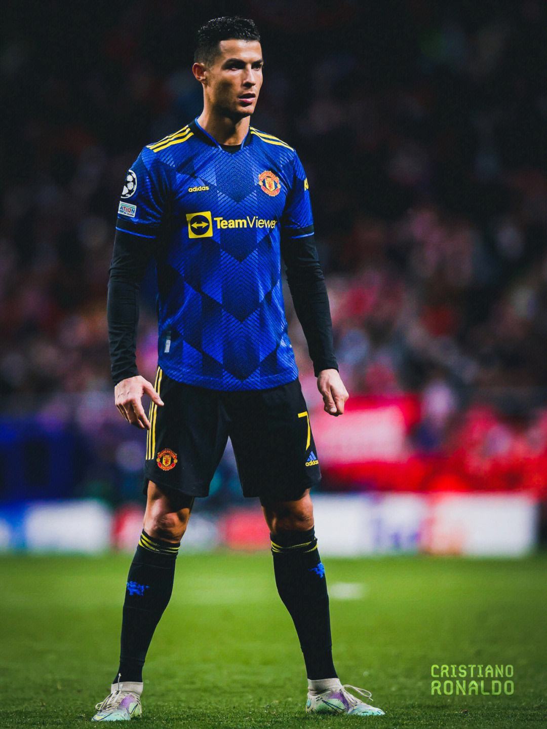 曼联客场胜沃特福德,获得宝贵联赛三分 曼联客场胜沃特福德,获得宝贵联赛三分