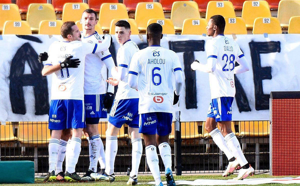 爱游戏-斯特拉斯堡主场惨败雷恩，寻找突破的简单介绍