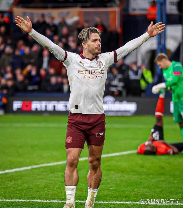 爱游戏入口-曼城后卫卡拉斯科：要加强身体对抗，争取胜利