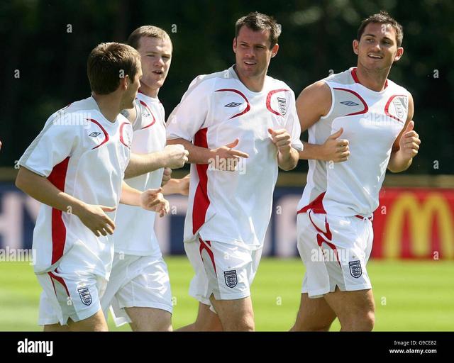 爱游戏体育-曼城在欧洲比赛中继续胜利，取得重要胜利