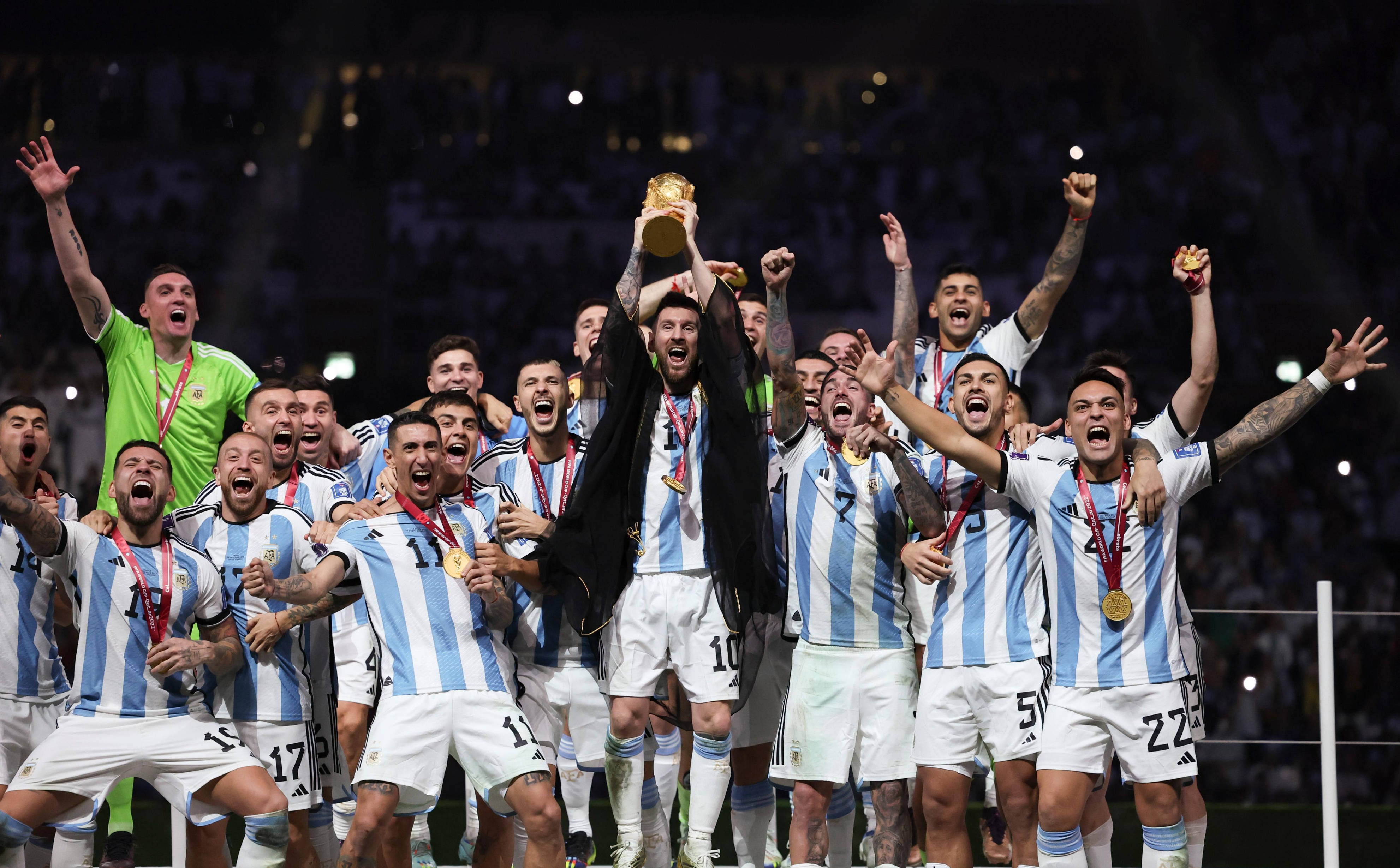 阿根廷球星决定退役,足坛传奇终结 阿根廷球星决定退役,足坛传奇终结