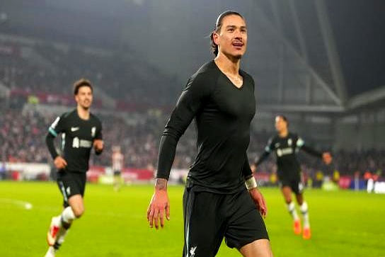 爱游戏在线-球队主帅发怒，指责球员表现不力