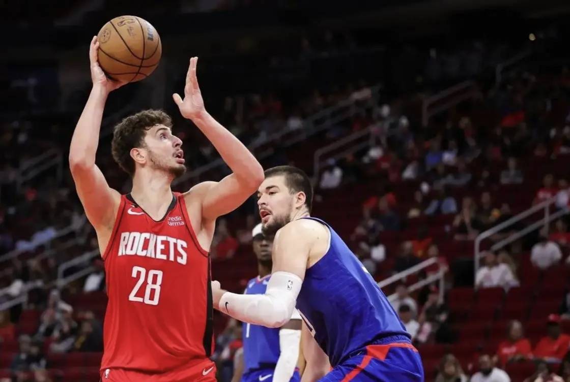 爱游戏在线-球队内部矛盾频发，影响比赛表现