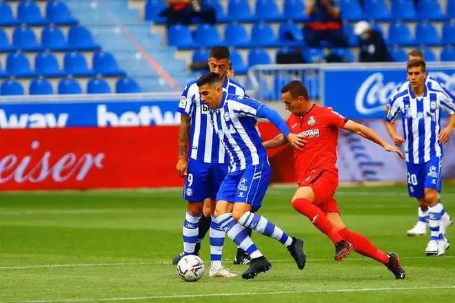 爱游戏娱乐-阿尔梅里亚与巴利亚多利德火拼，冲击胜利的简单介绍