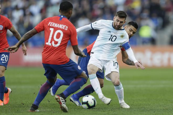 爱游戏-包含匈牙利主场战胜波黑，持续晋级压力的词条