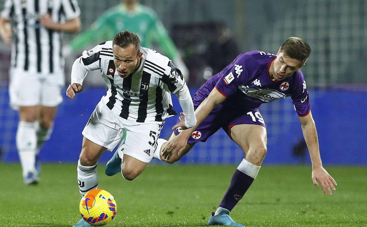 佛罗伦萨客场逆袭,赢得重要三分 佛罗伦萨客场逆袭,赢得重要三分