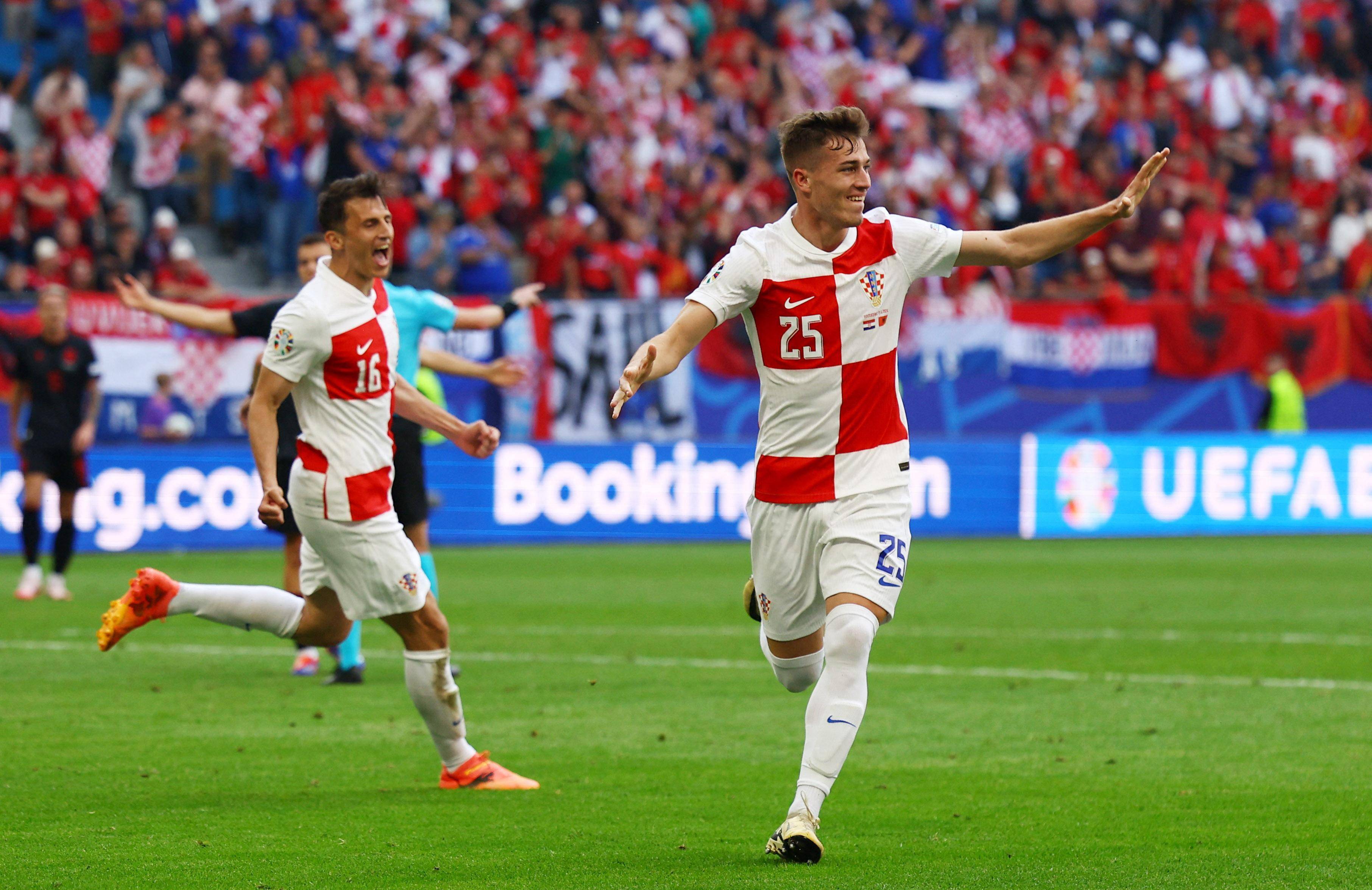 克罗地亚球队在欧洲比赛中脱颖而出 克罗地亚球队在欧洲比赛中脱颖而出