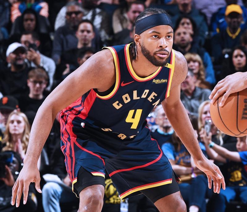 爱游戏官网-尼克斯险胜艰苦对手，兰德尔关键时刻发挥稳定的简单介绍