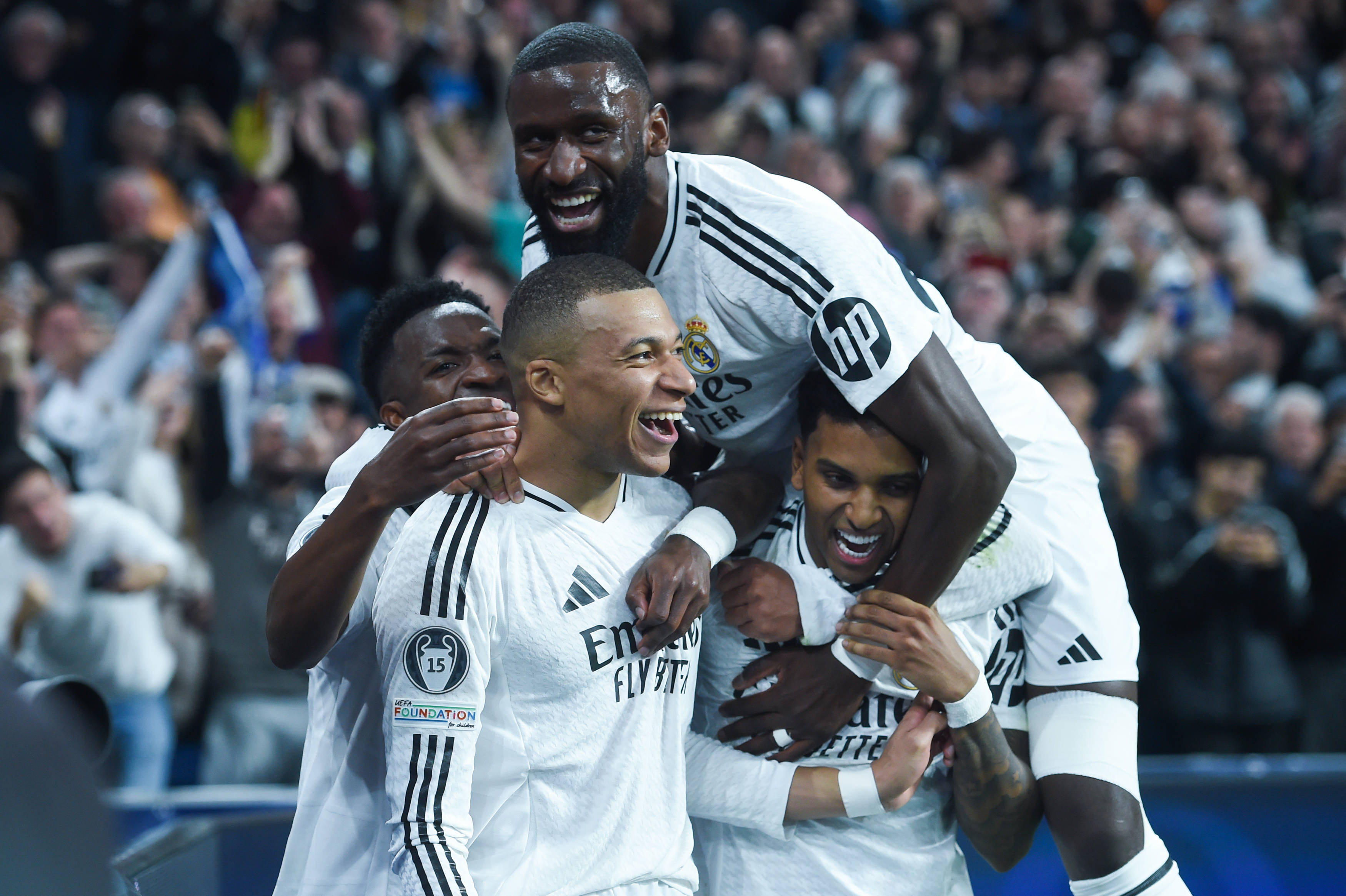 爱游戏入口-皇马晋级欧冠决赛，将对阵曼城争夺冠军的简单介绍