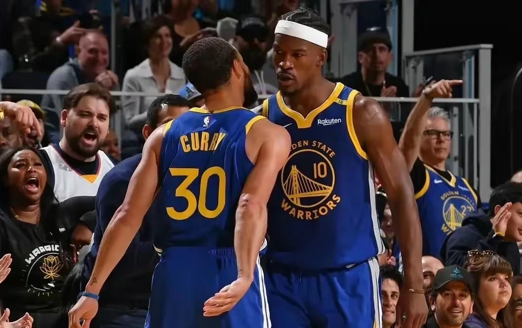 爱游戏官方入口-关于老鹰力克黄蜂，赢得三连胜的信息