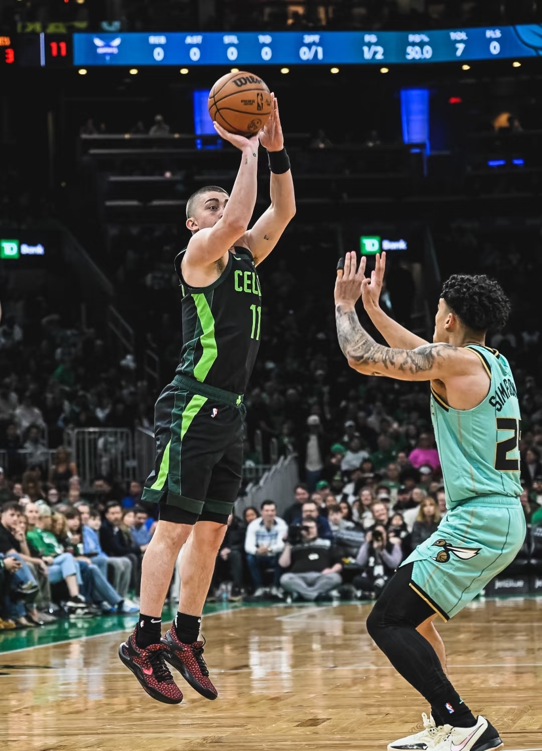 爱游戏tv-凯尔特人胜黄蜂，莫兰特砍下28分