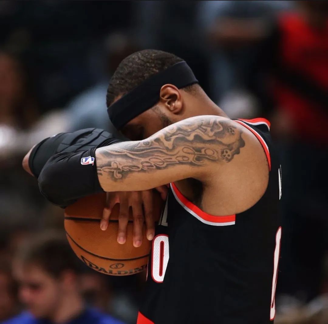 包含开拓者主场击败老鹰,迎来复苏的词条 包含开拓者主场击败老鹰,迎来复苏的词条